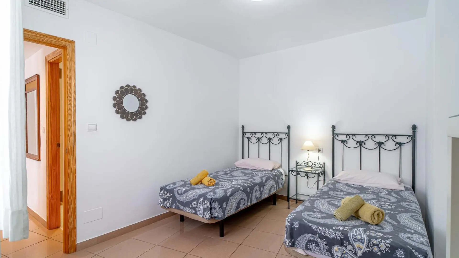 شقة Rubarsal Burriana 2F Casasol نيرخا 0*,